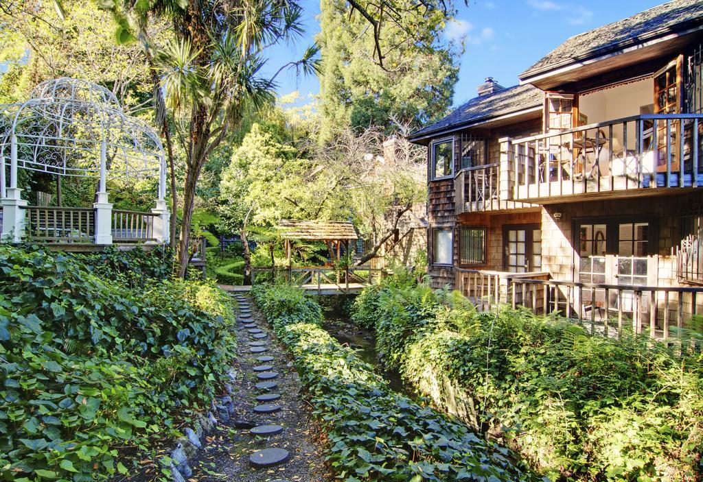 The Babbling Brook Inn Santa Cruz Exterior photo